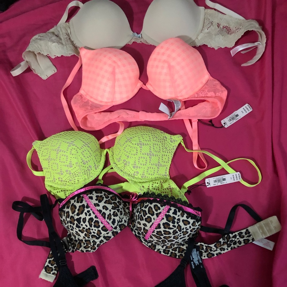 New 34A Victoria secret pink bra bundle 34A